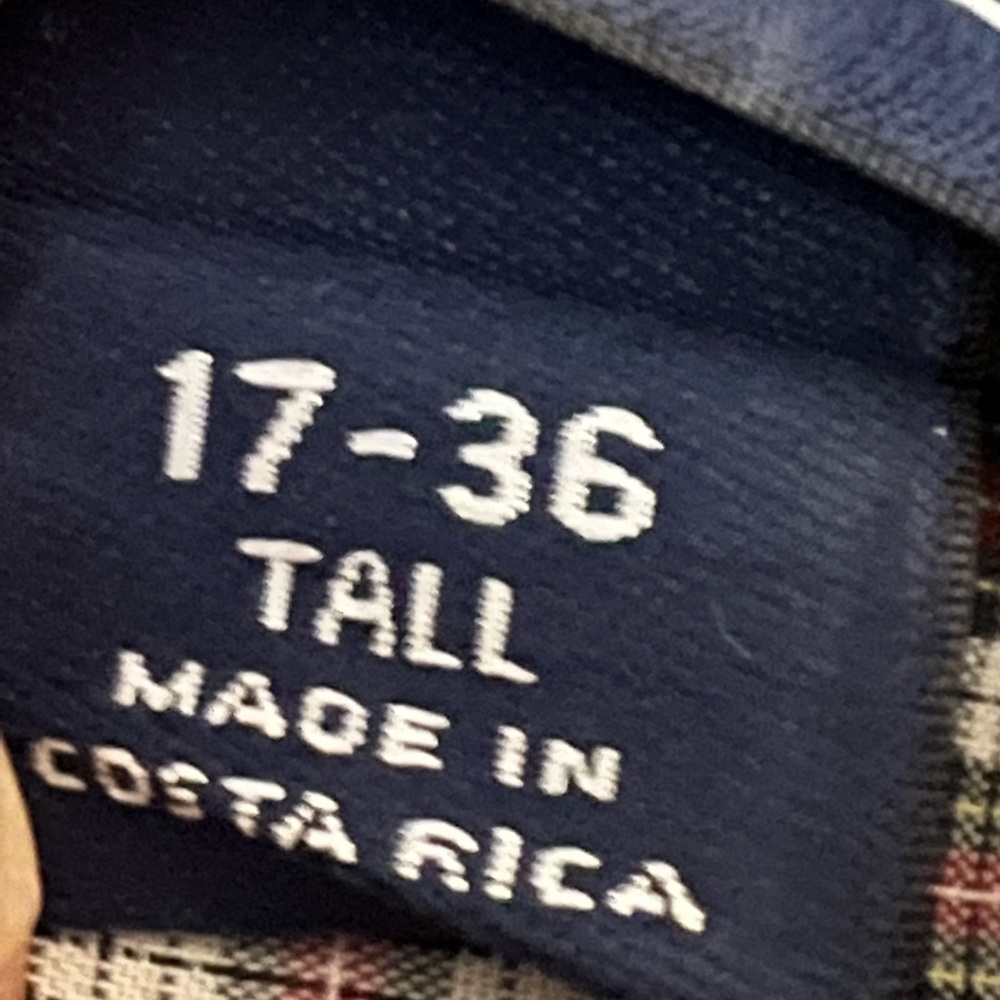 Lands end button down - Picture 4 of 10